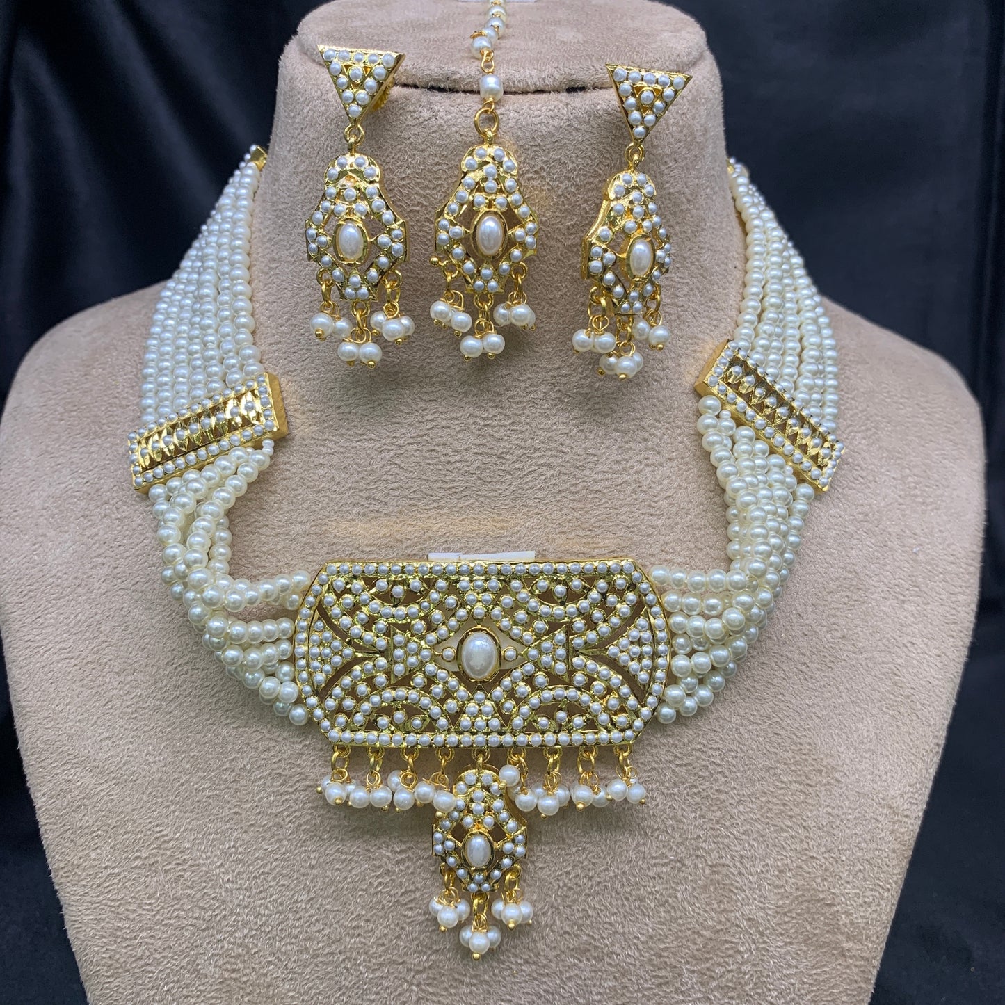 Necklace Set