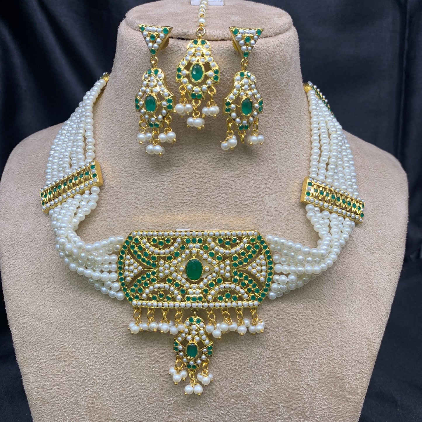 Necklace Set