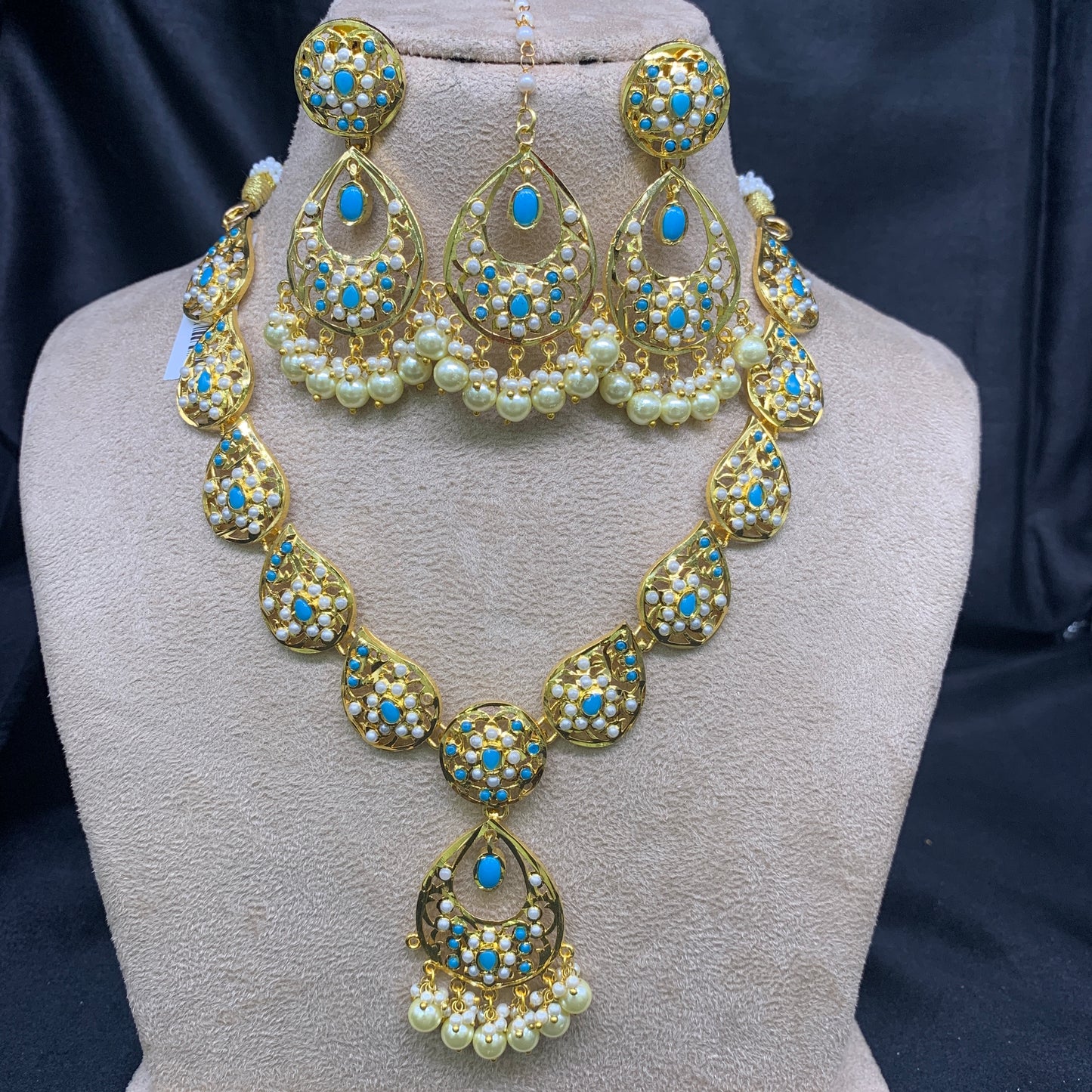 Necklace Set