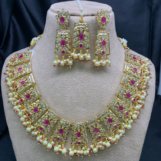 Necklace Set