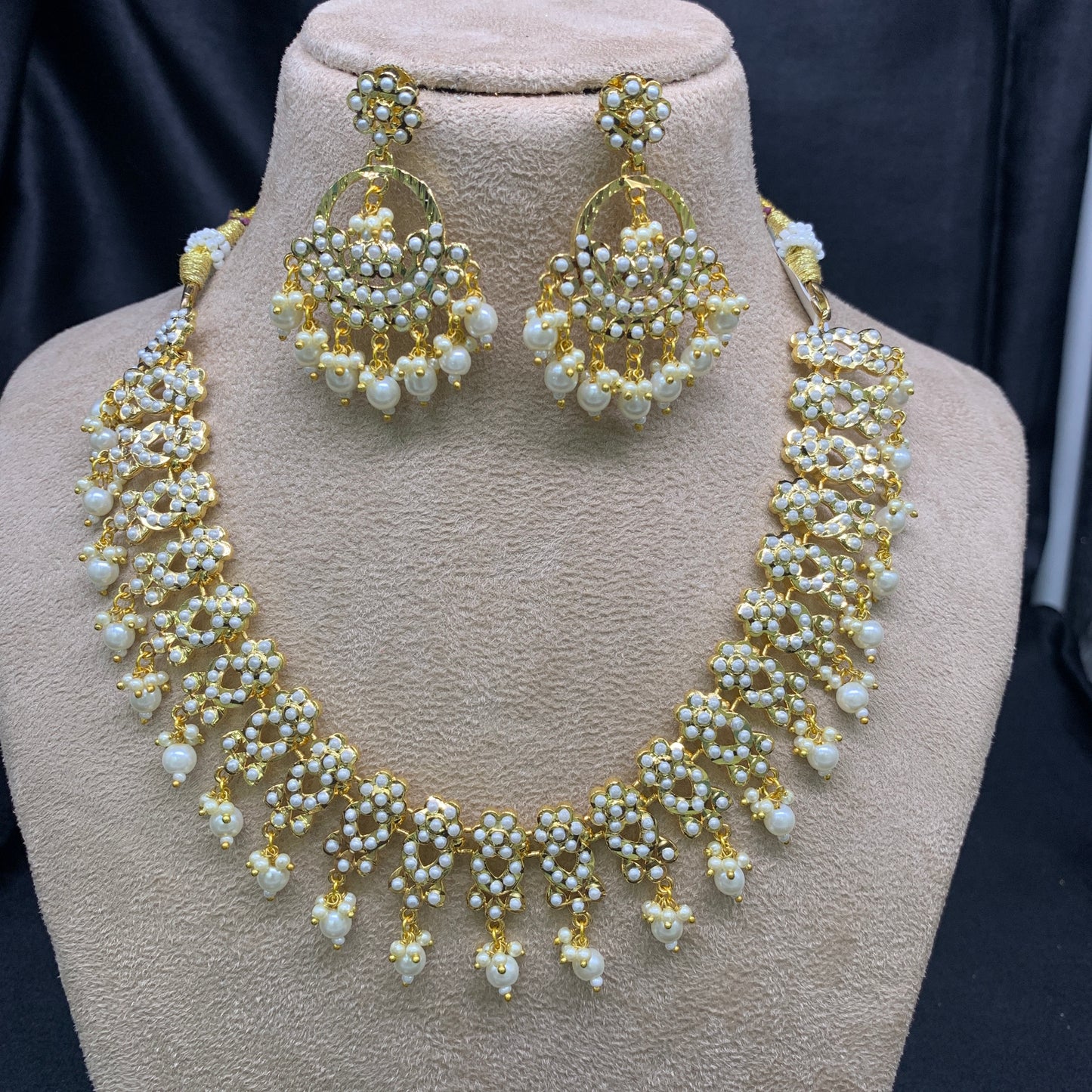 Necklace Set