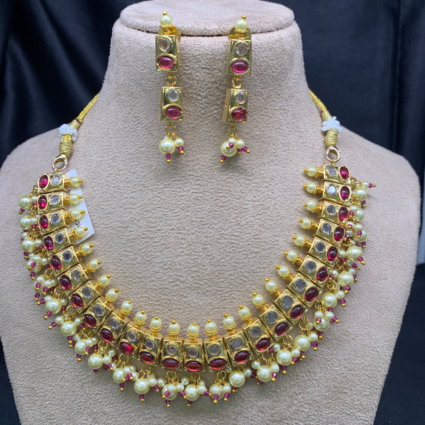 Necklace Set