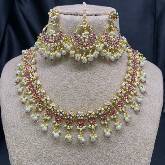 Necklace Set