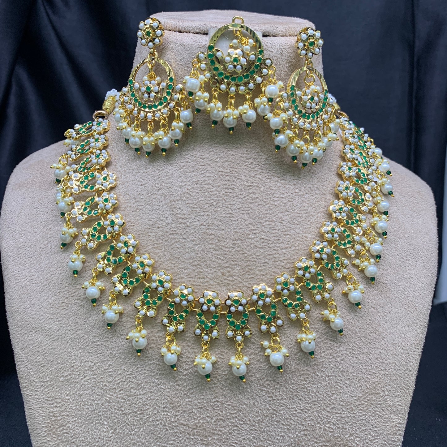 Necklace Set