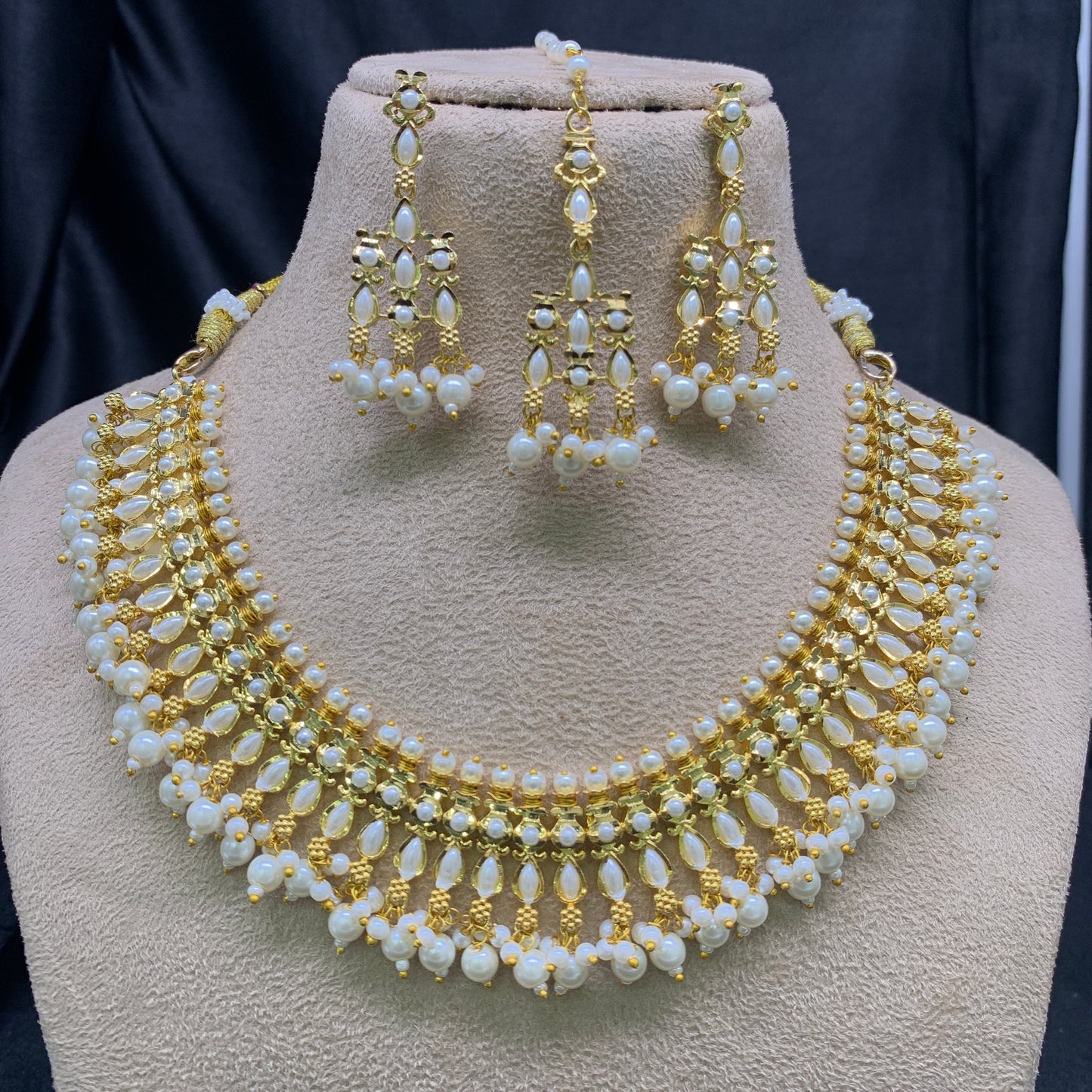 Necklace Set