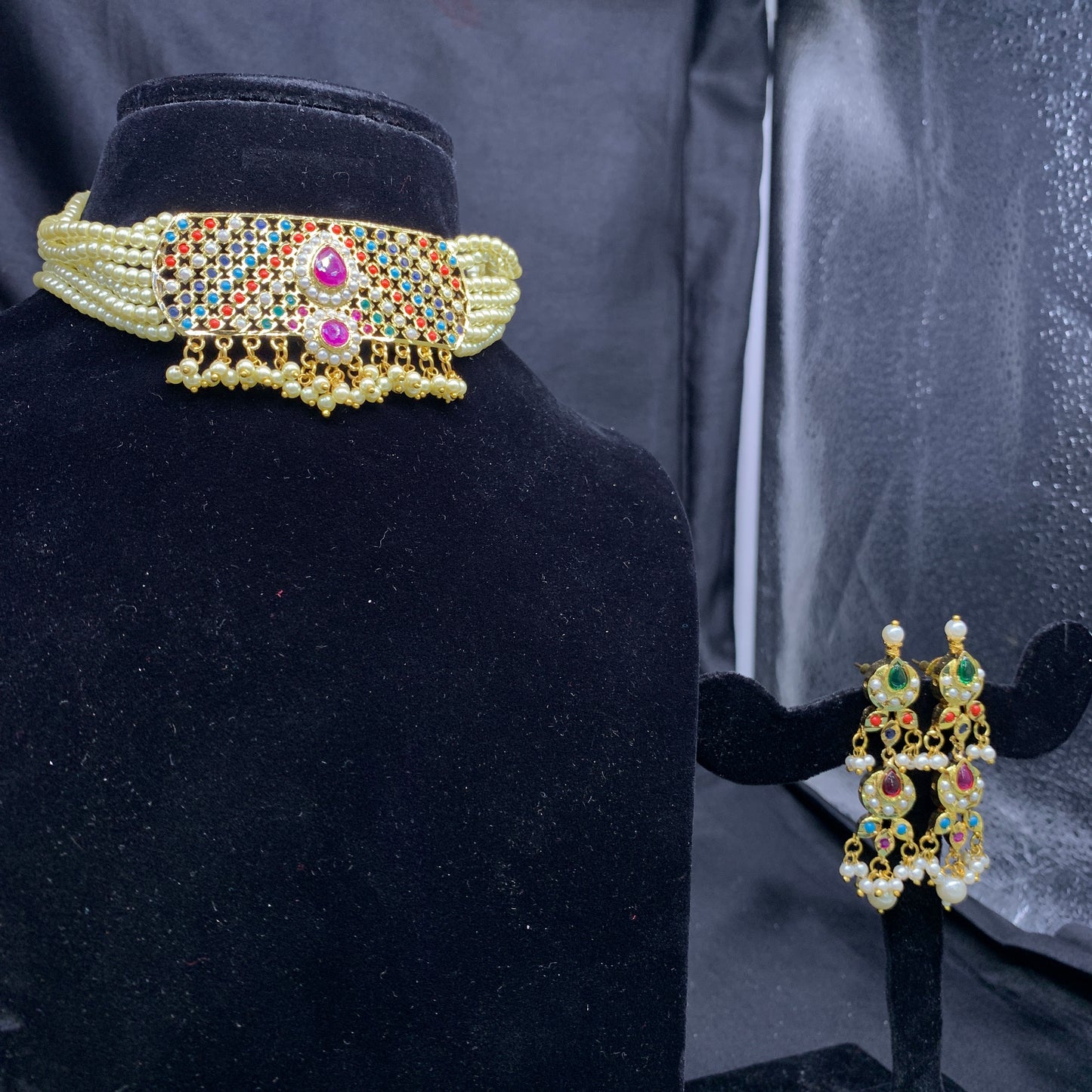 Necklace set