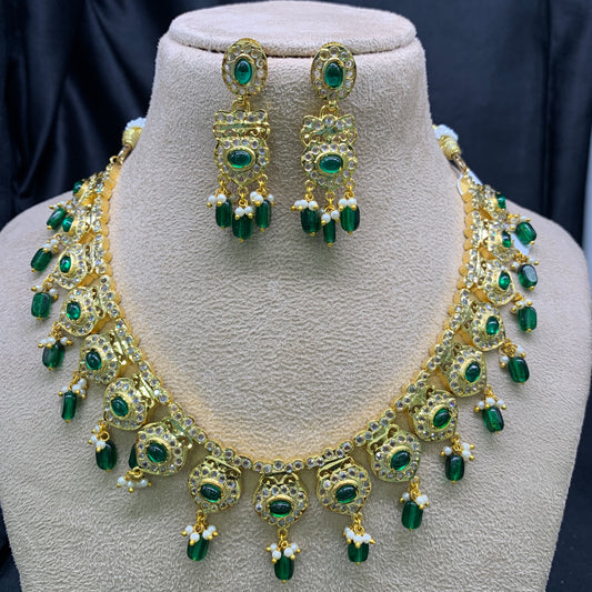 Necklace set