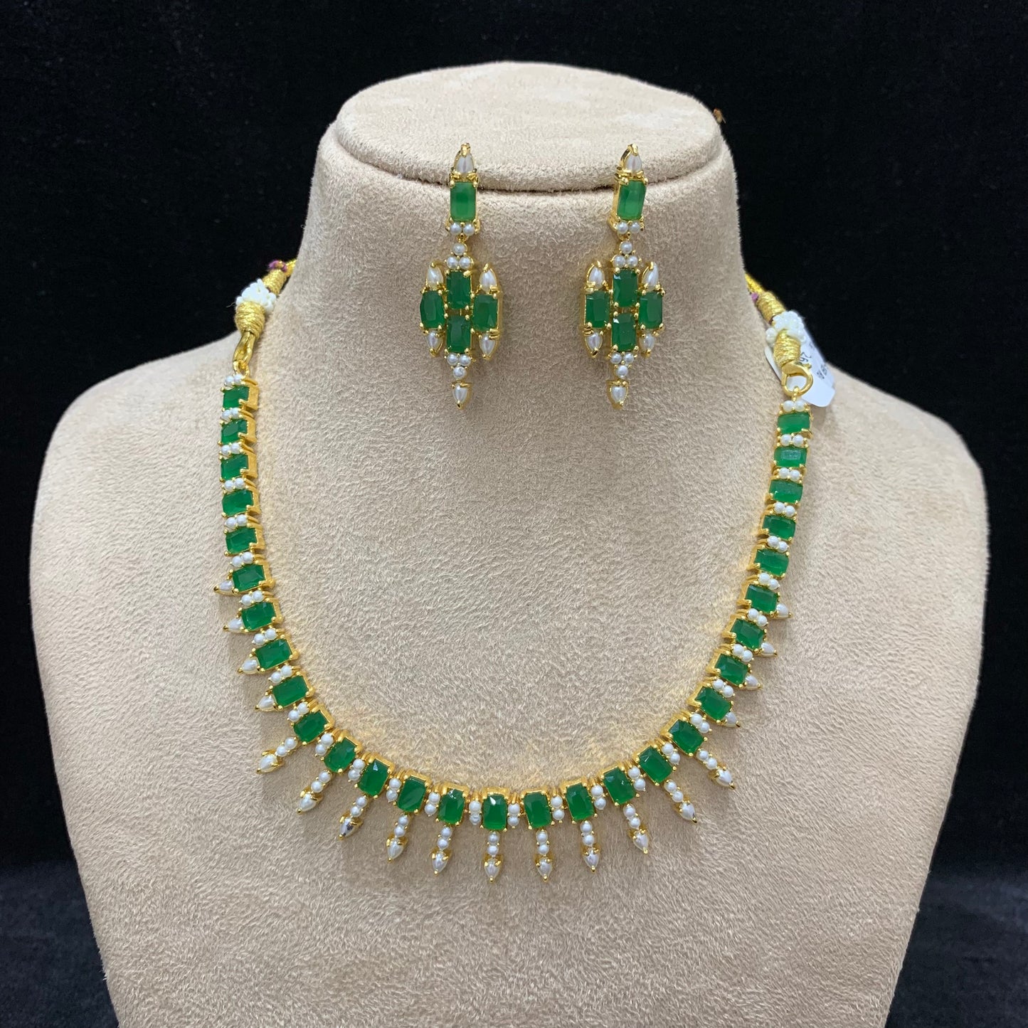 Necklace Set
