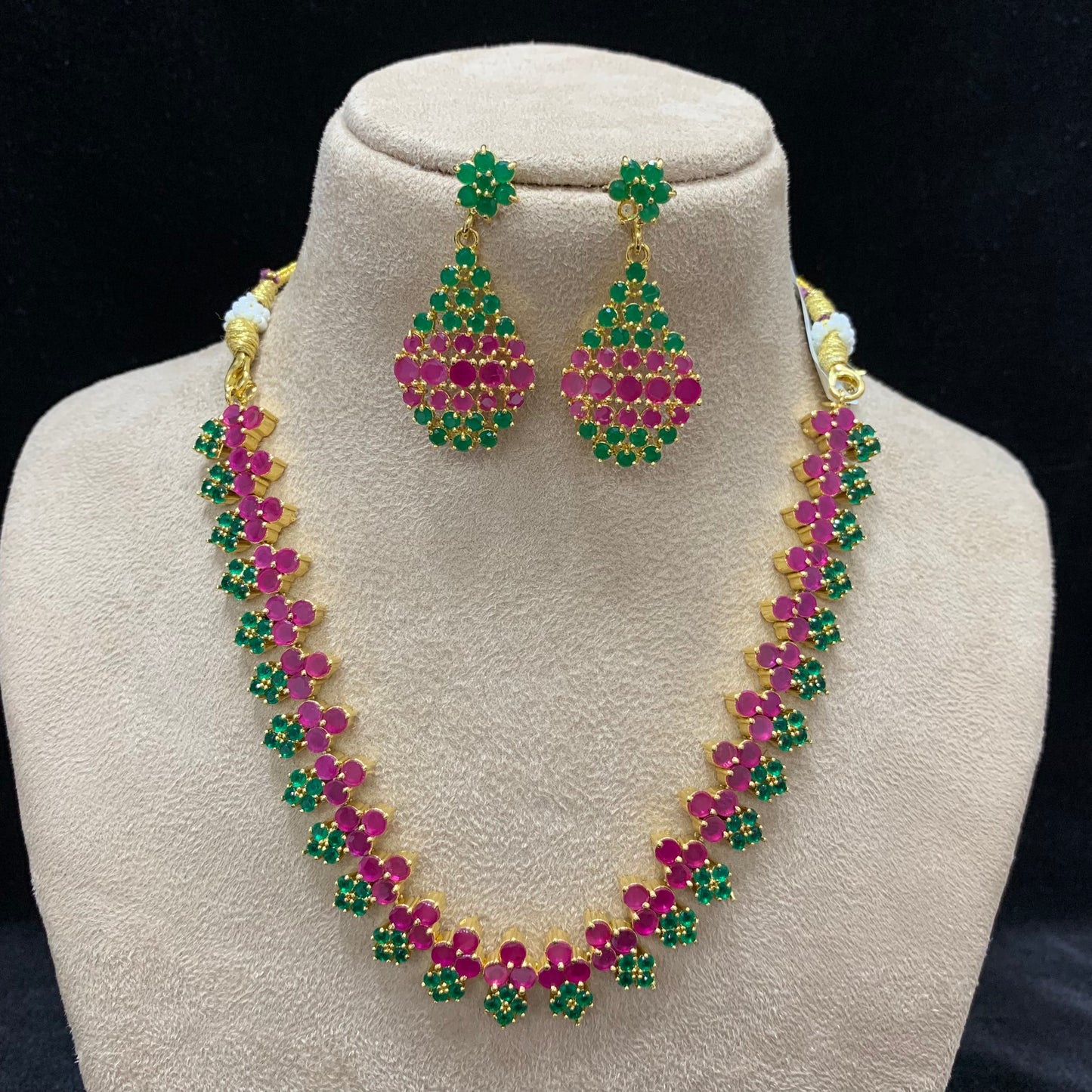 Necklace Set