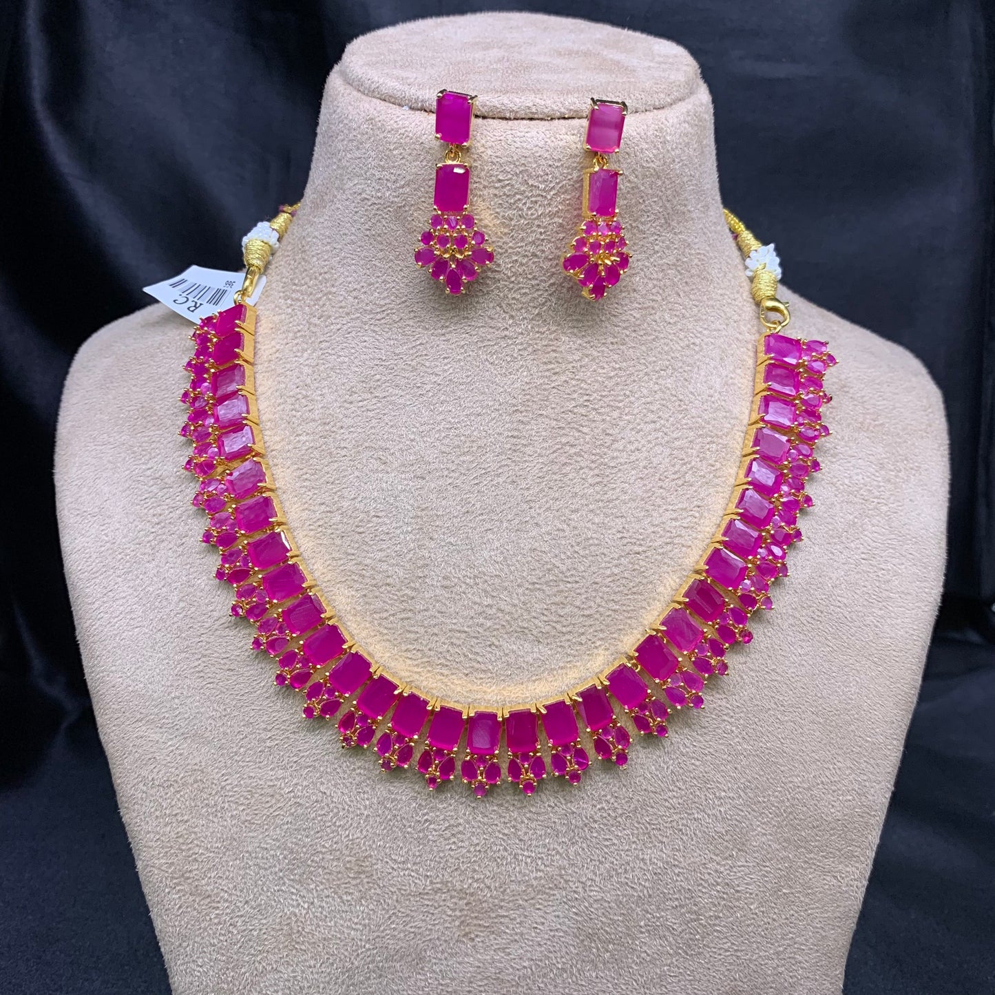 Necklace Set