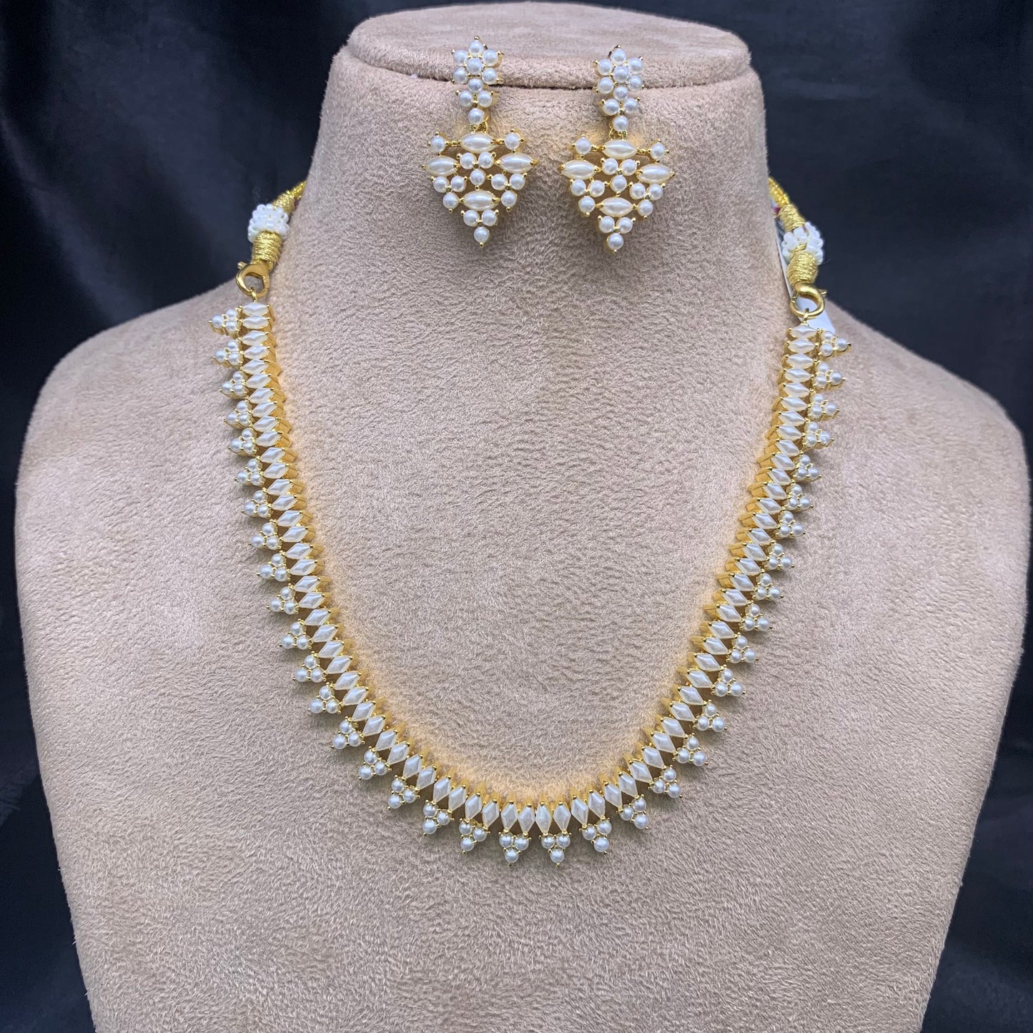 Necklace Set