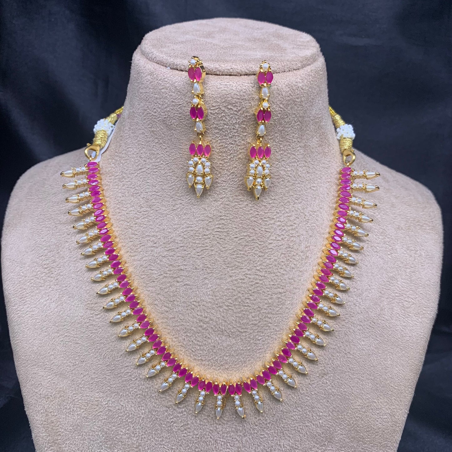 Necklace Set