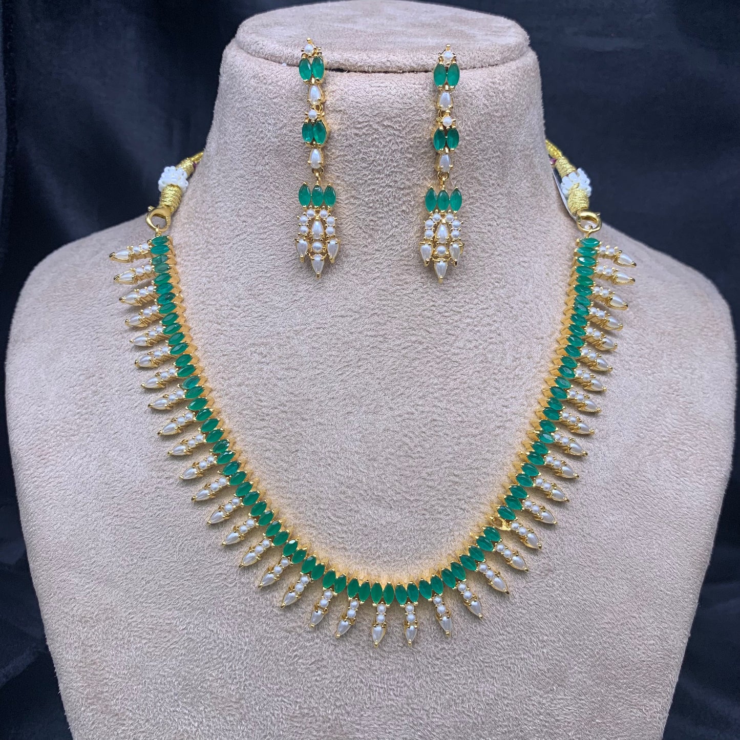 Necklace Set
