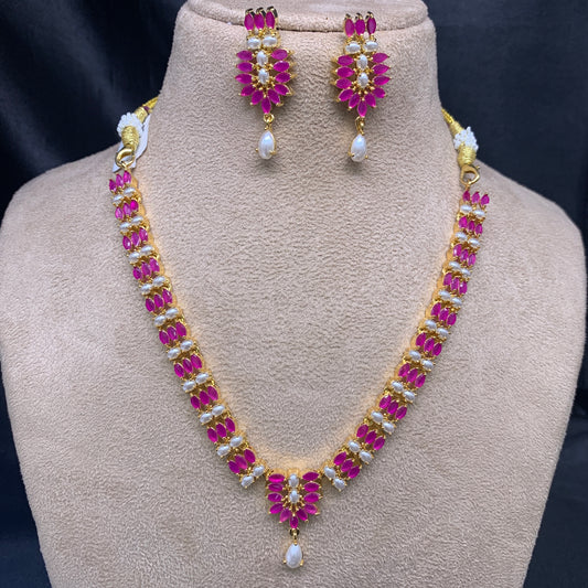 Necklace Set