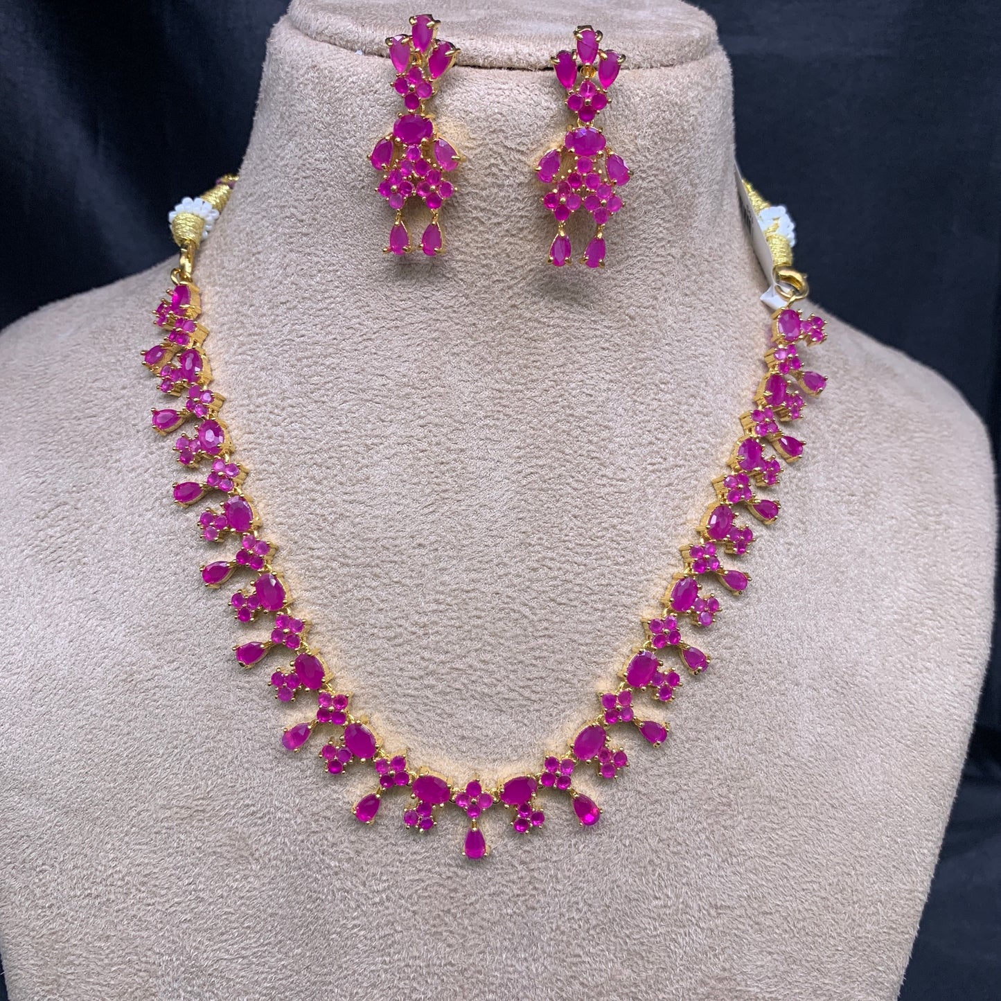 Necklace Set