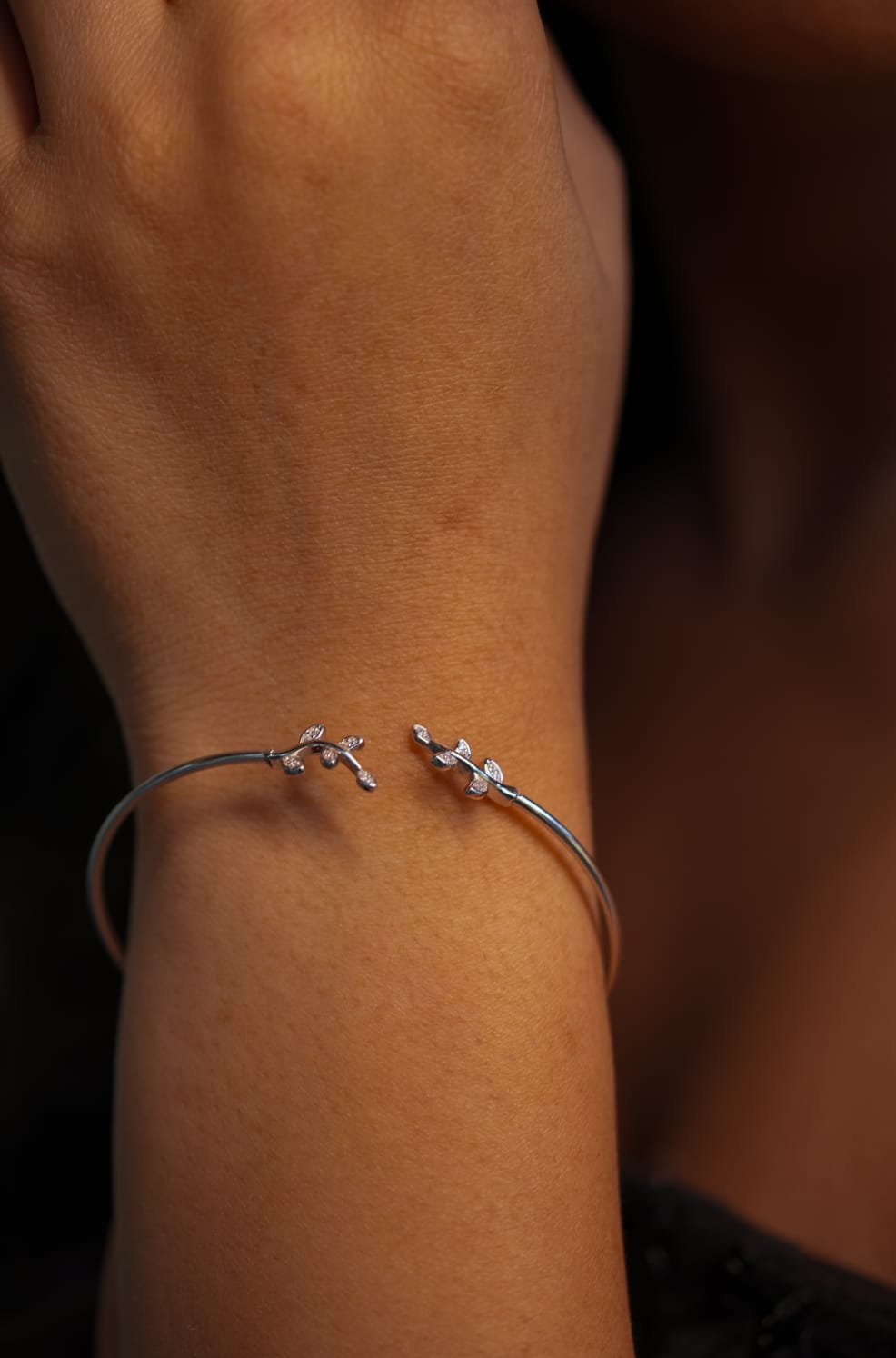 Leaf Design 925 Sterling Silver Bracelet
