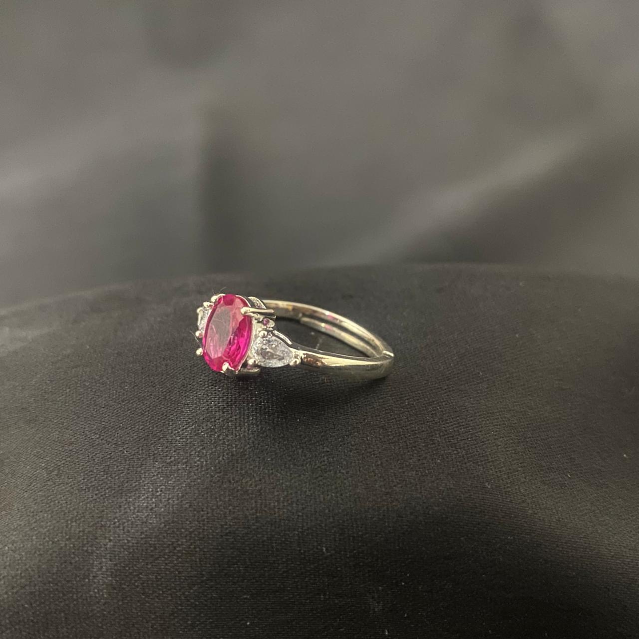 Elegant And Sleek Diamond 925 Sterling Silver Ring